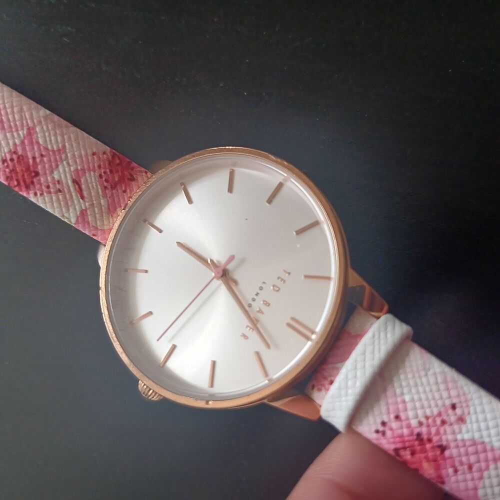 Ted Baker London 38mm steel silver dial ladies quartz watch gold tone floral - Picture 7 of 10